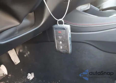 2025 Dodge Charger Daytona R/T Awd z USA, uszkodzony, nr VIN 2C3CDBCK2SR538593